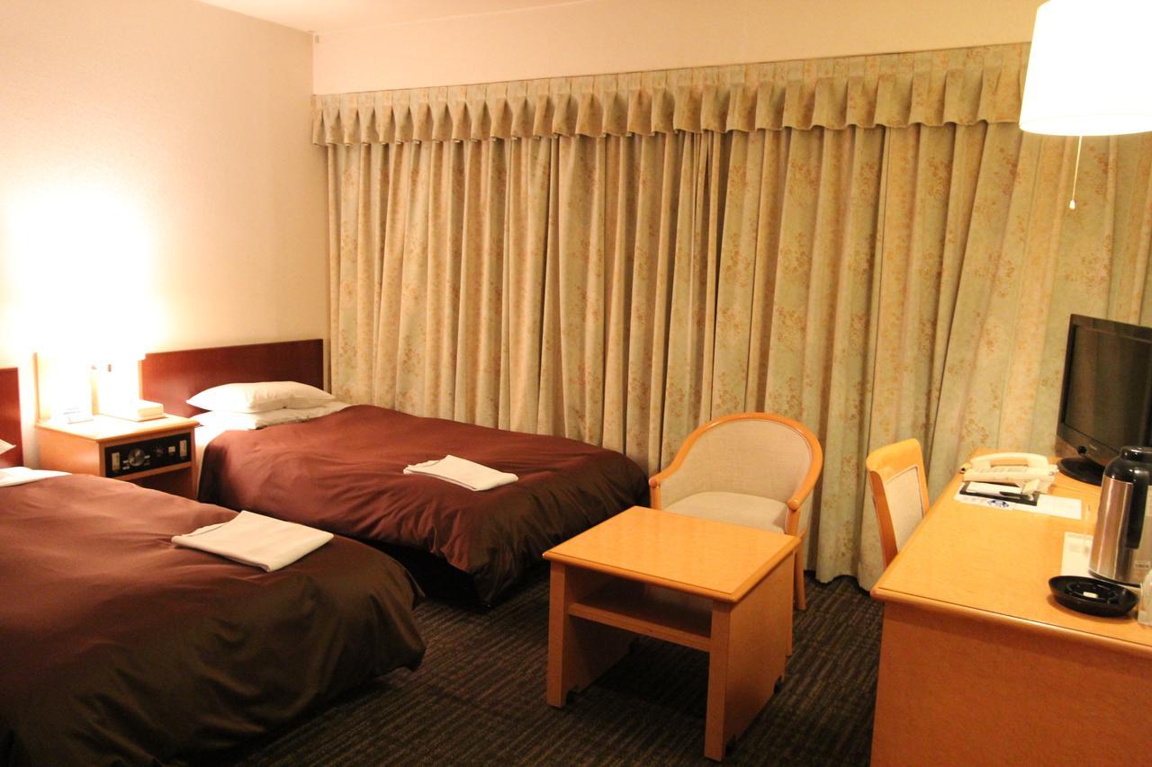 Hotel New Gaea Oitaekimae Экстерьер фото